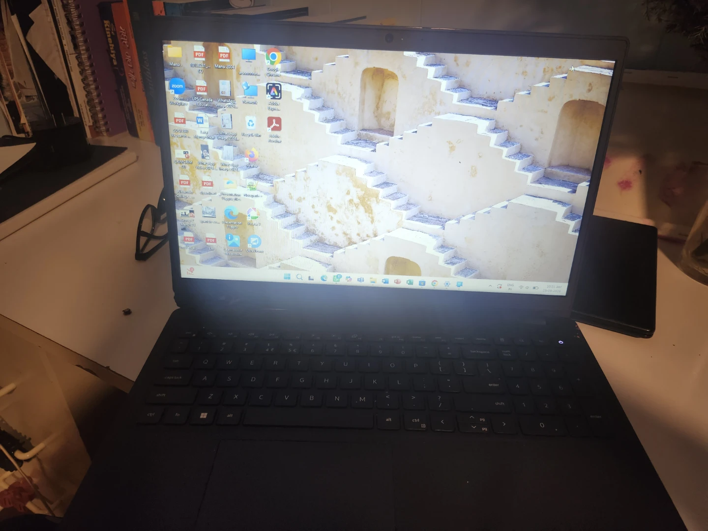 Dell Laptop - photo 2