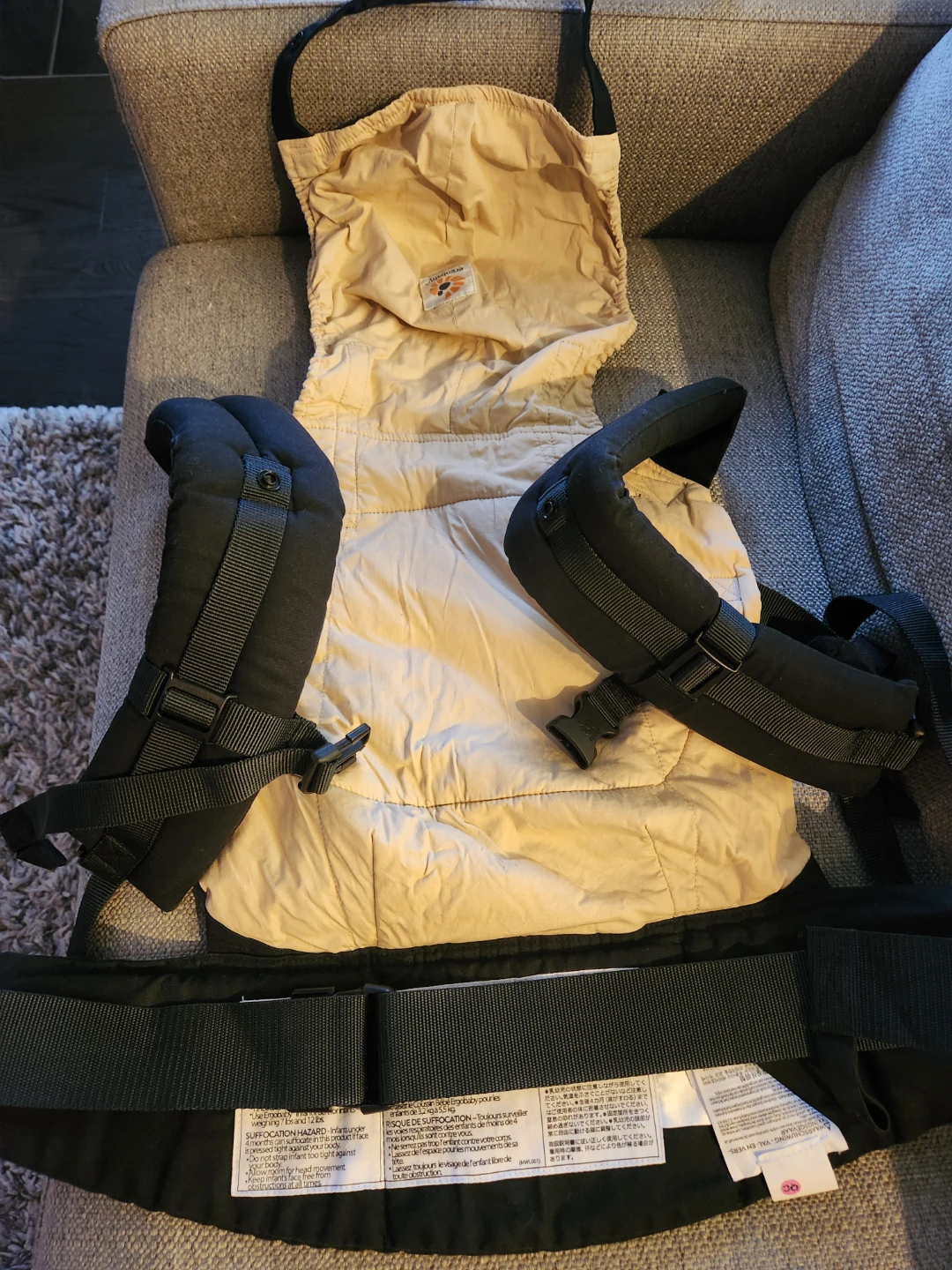 Ergobaby Baby Carrier - photo 3
