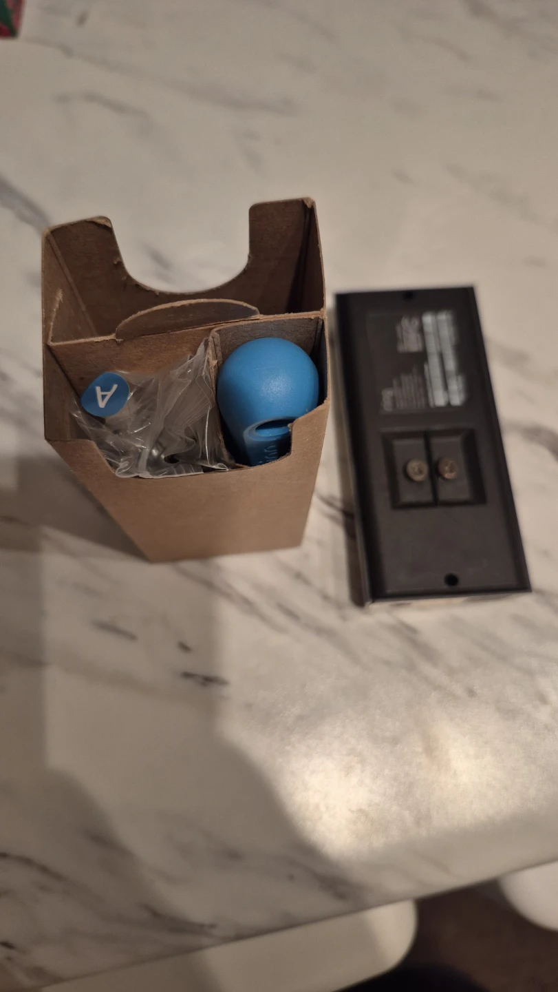 Ring Video Doorbell Wired – Great Condition + Box - photo 3