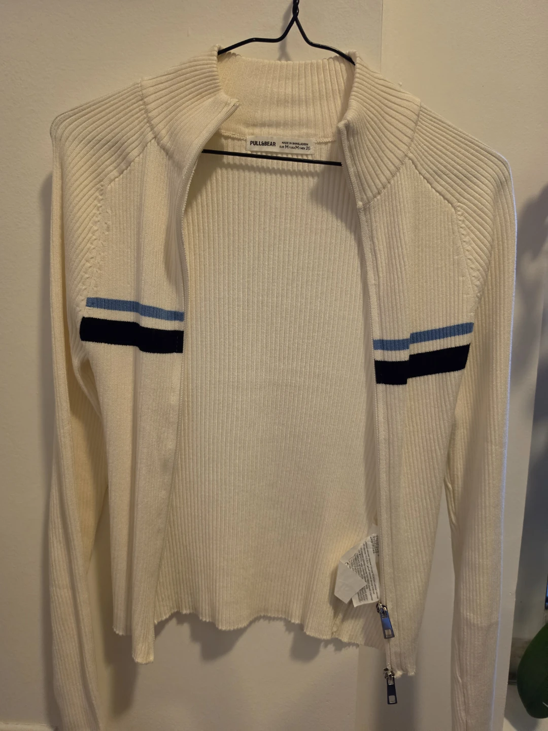 Pull&Bear Cream Zip-Up Sweater