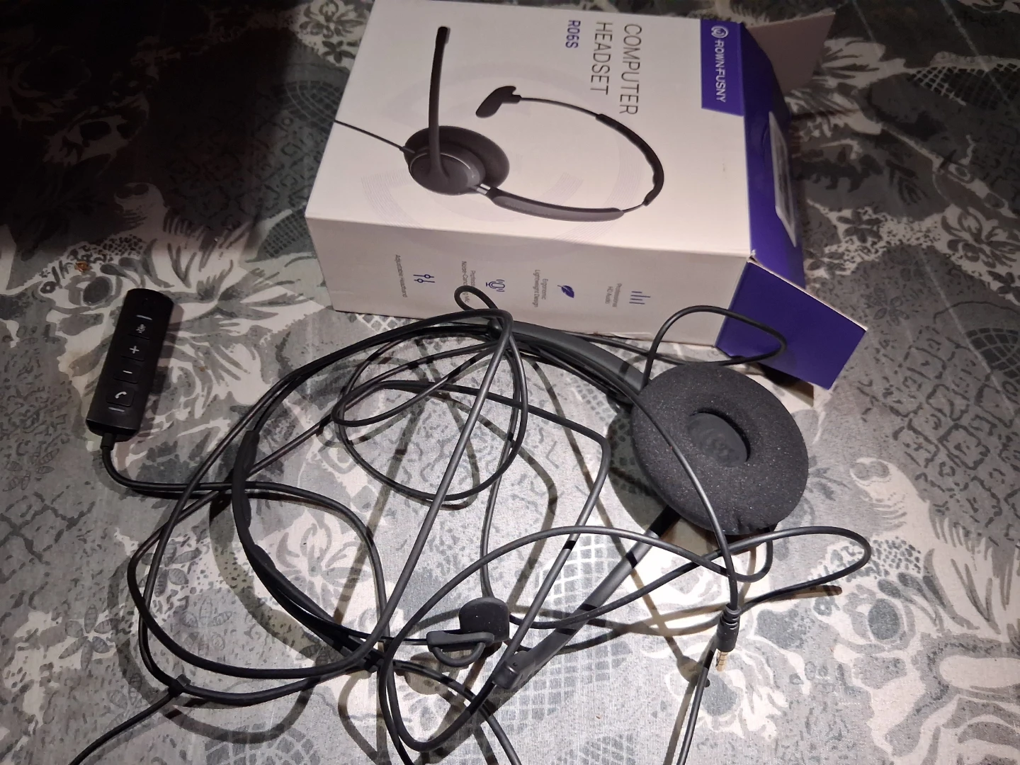 ROWN FUSNY R06S Computer Headset