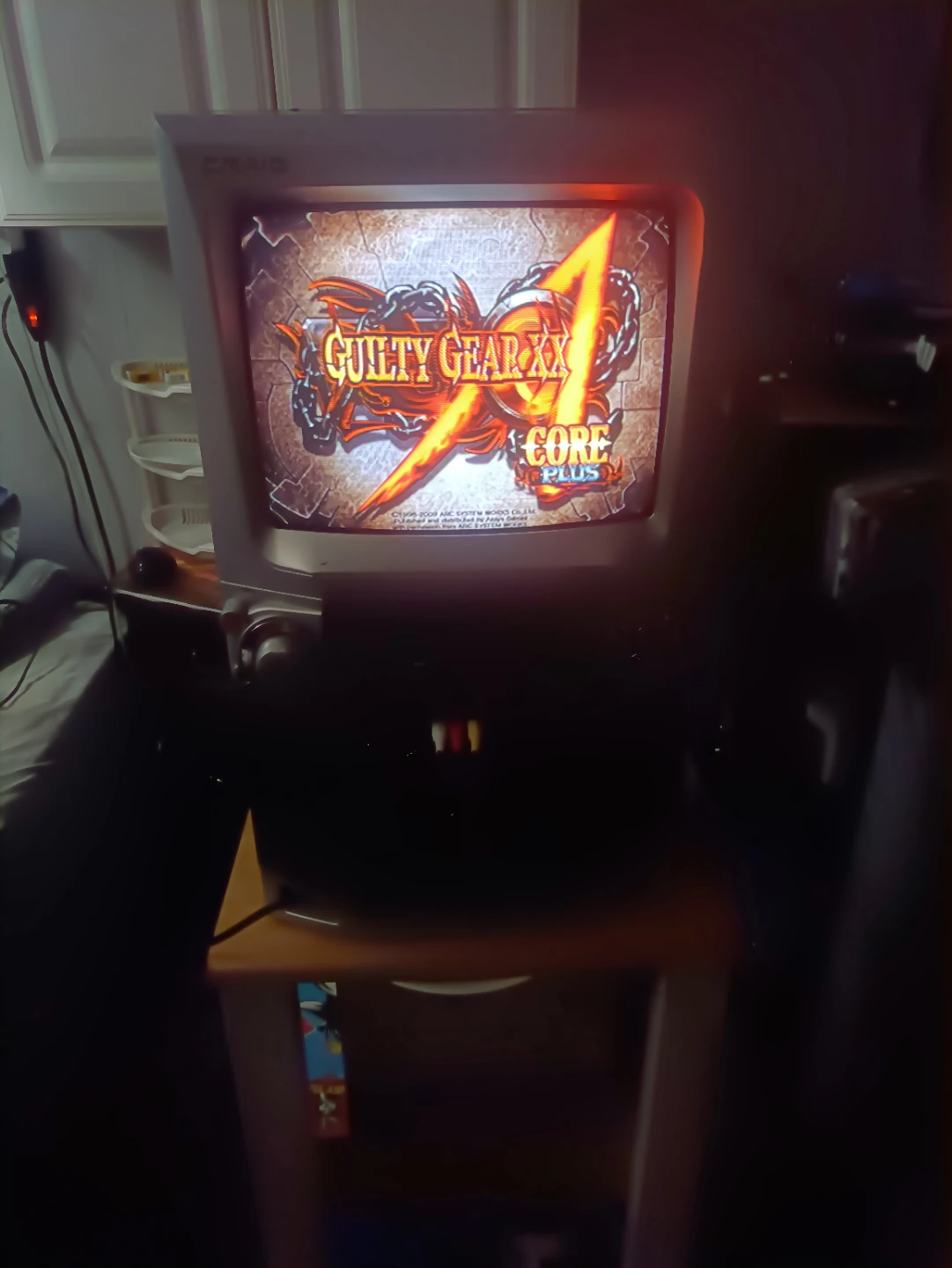 13 inch color crt tv kareoke with composite input - photo 2