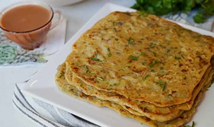 Homemade Aloo & Onion Paratha – Fresh & Delicious 🫓