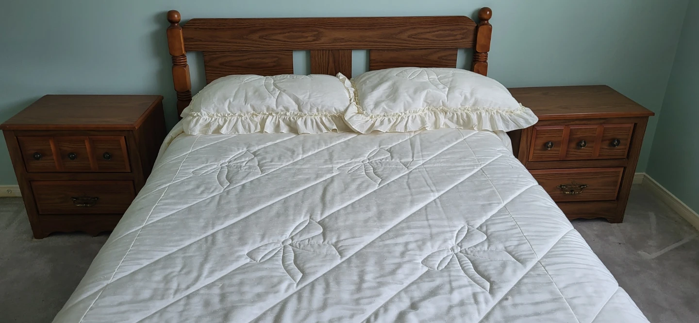 Full Bedroom Set - Ready for pickup - photo 4