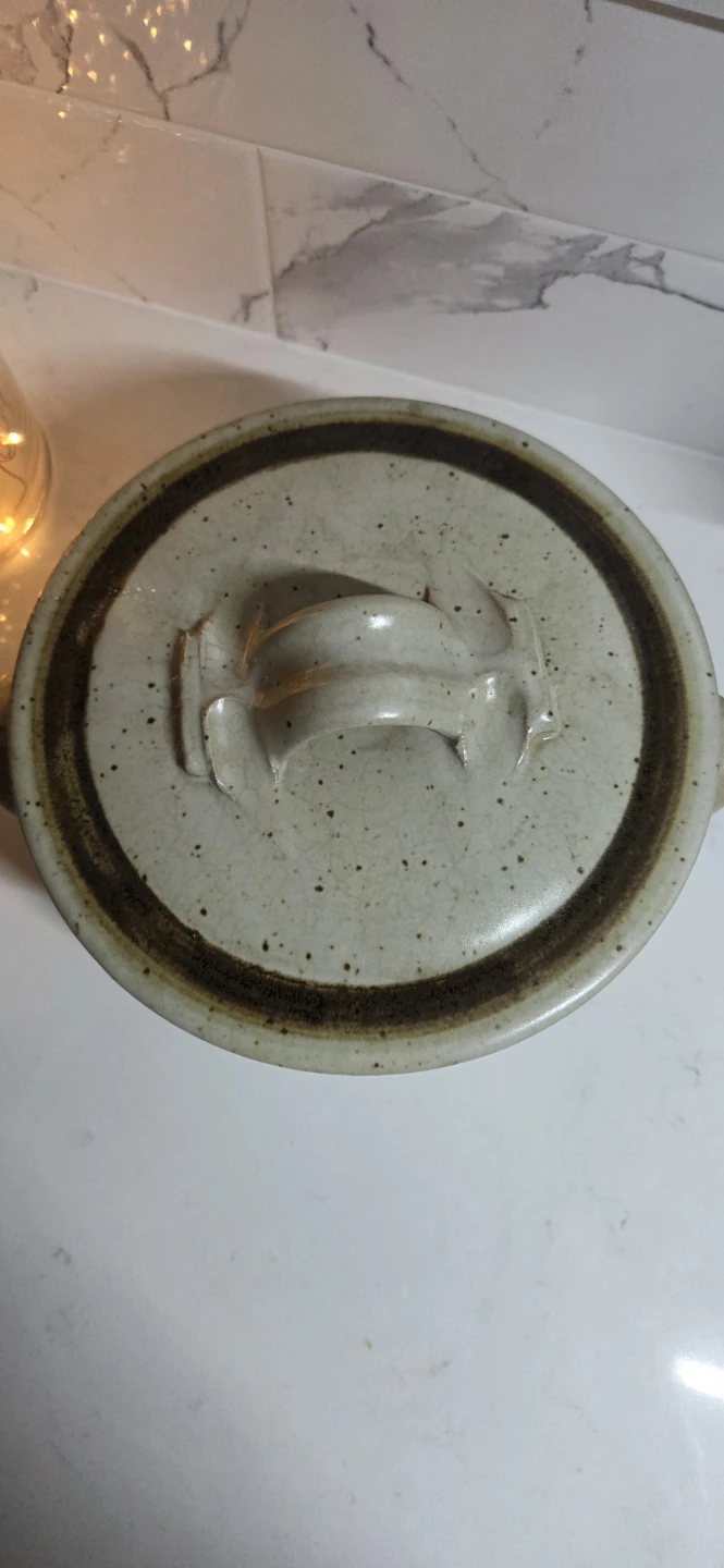 Speckled Ceramic Covered Casserole Dish. NS Gustin Pottery - photo 4