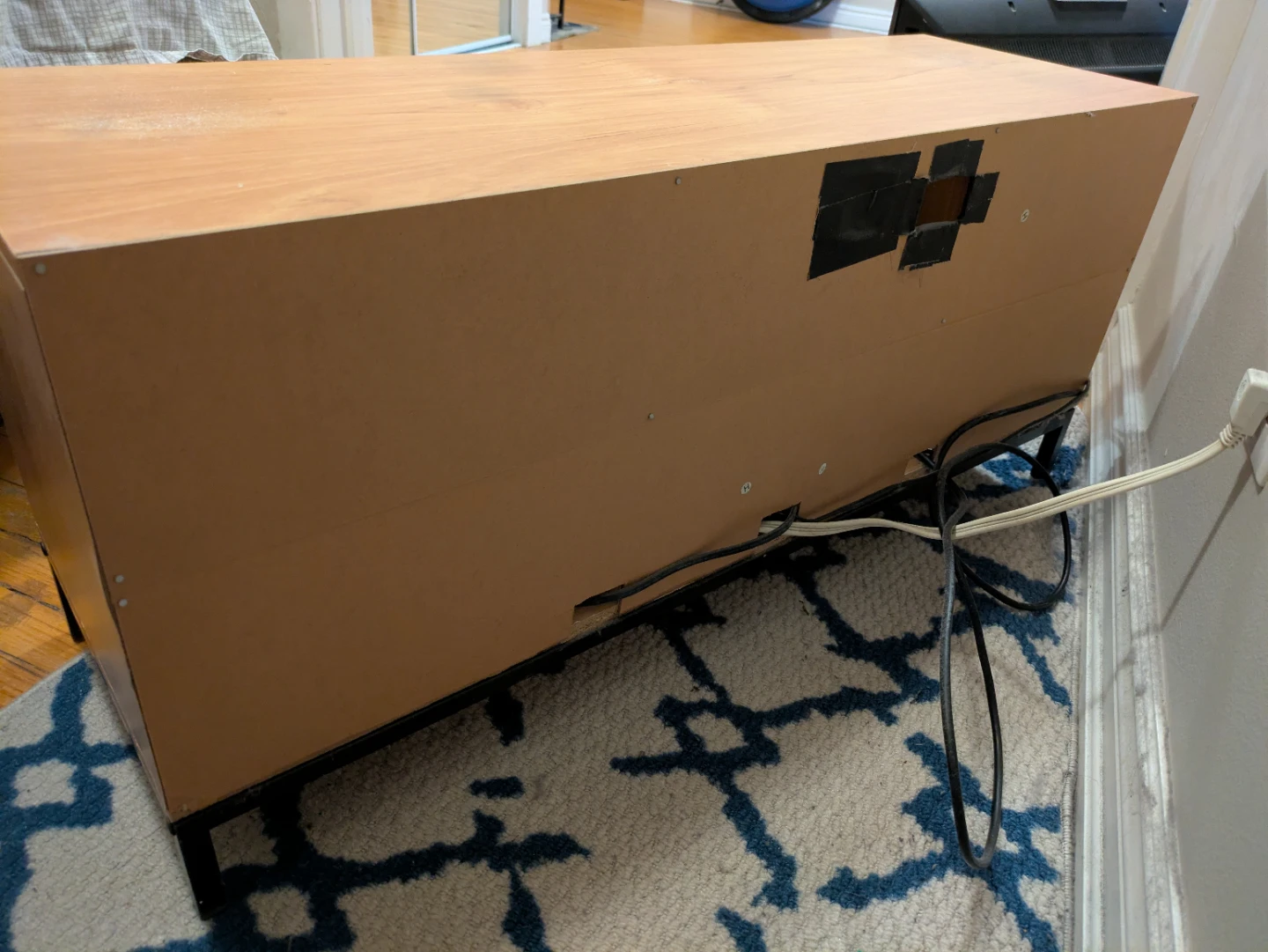 Wood-Finish Media Unit - photo 4