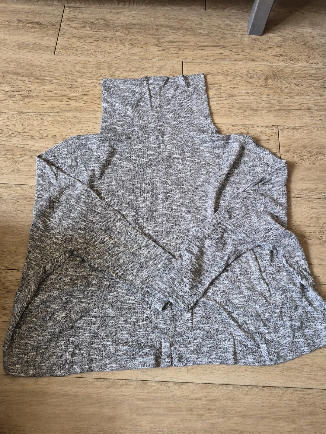 Size L Grey Marled Turtleneck shortened Sweater - photo 2