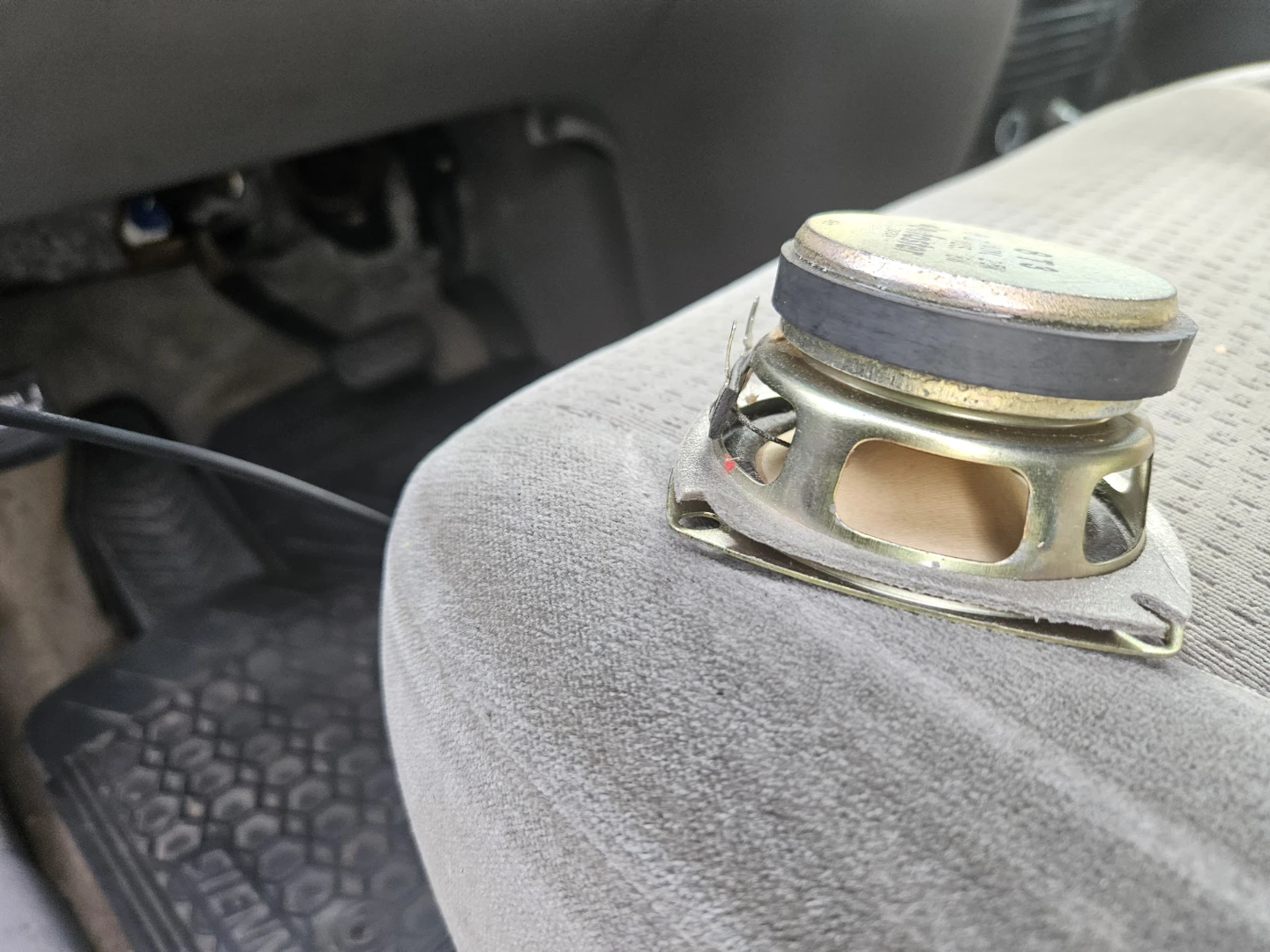 Foster 8 T3 Speaker - photo 4