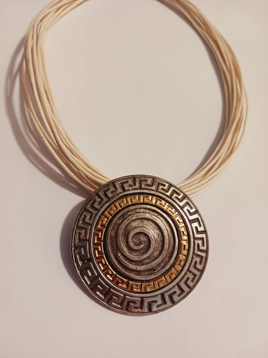 Gorgeos Greek Key Hellas Spiral Pendant Necklace - photo 2