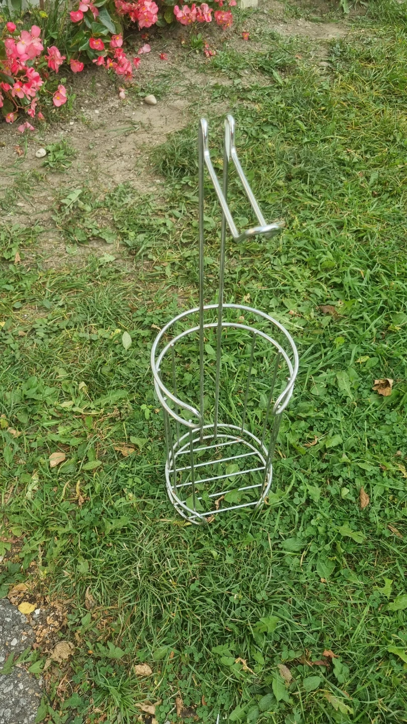 Chrome Toilet Paper Roll Stand - photo 2