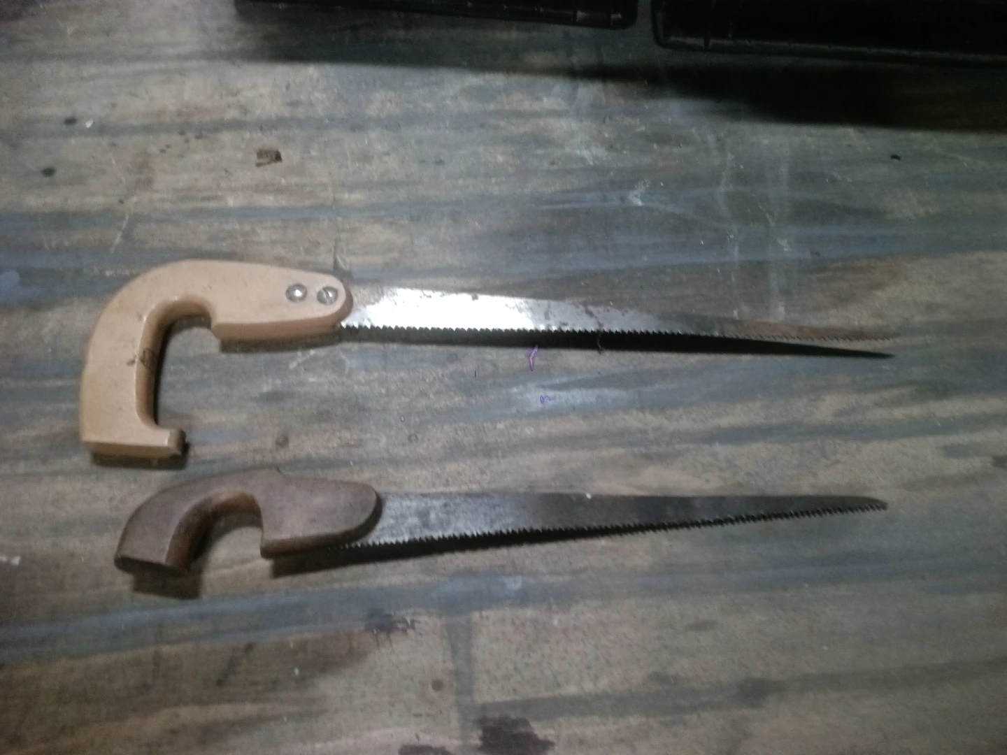 🏈Two Vintage Keyhole Saws (2)