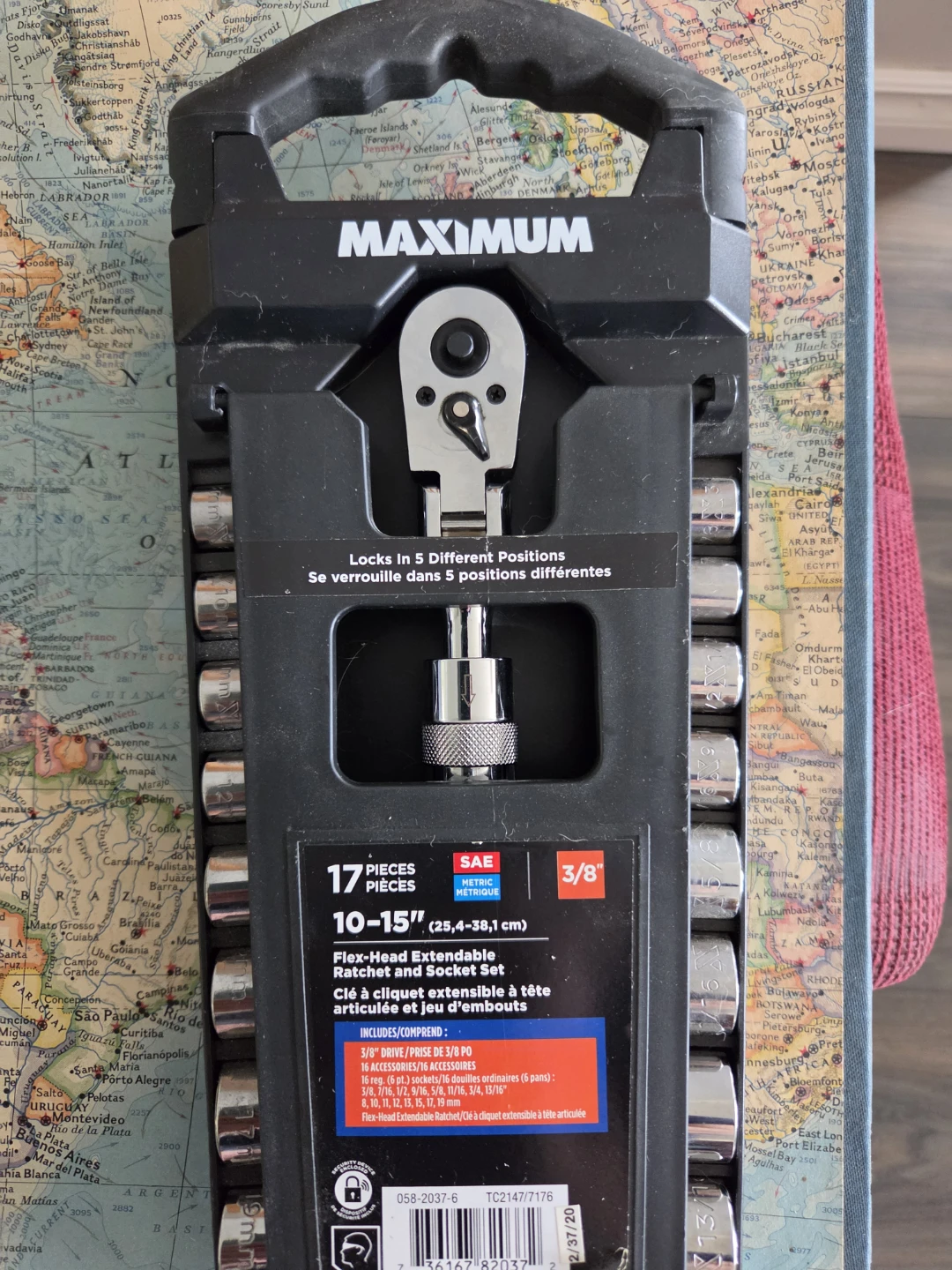 Maximum 17-Piece Flex-Head Extendable Ratchet and Socket Set