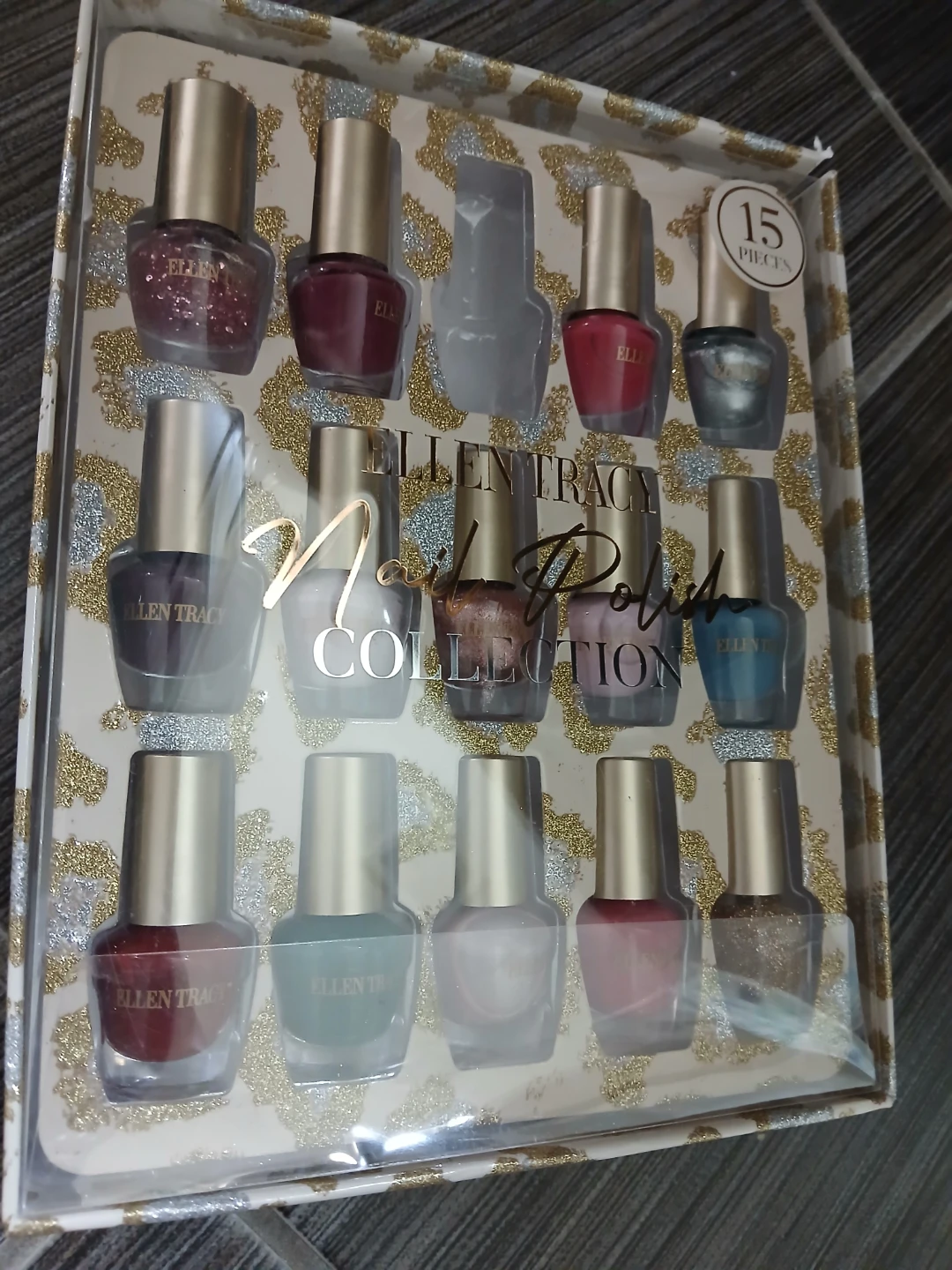 Ellen Tracy Nail Polish Collection Set - 1 missing