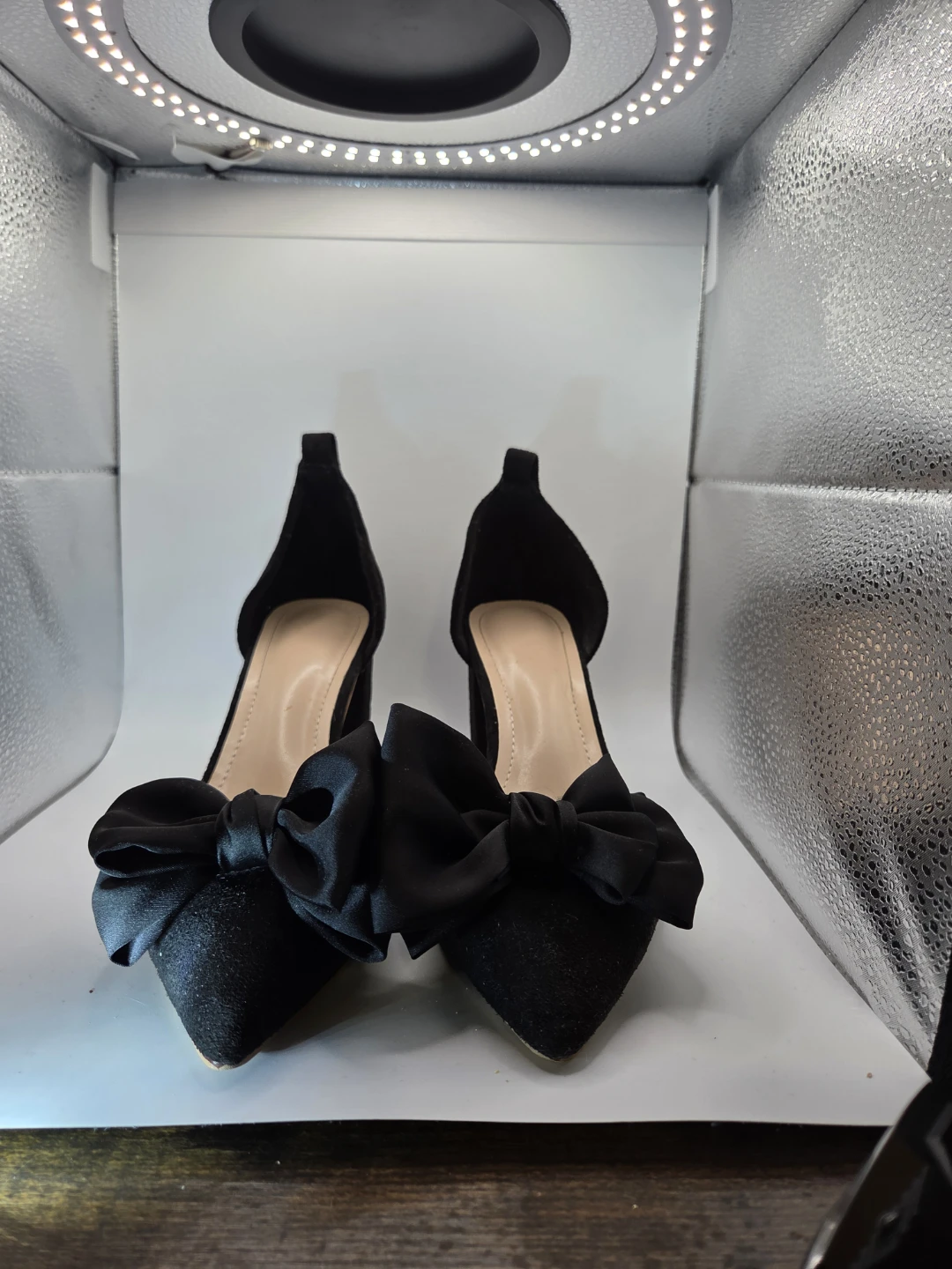 Black Suede Bow Block Heels - photo 2