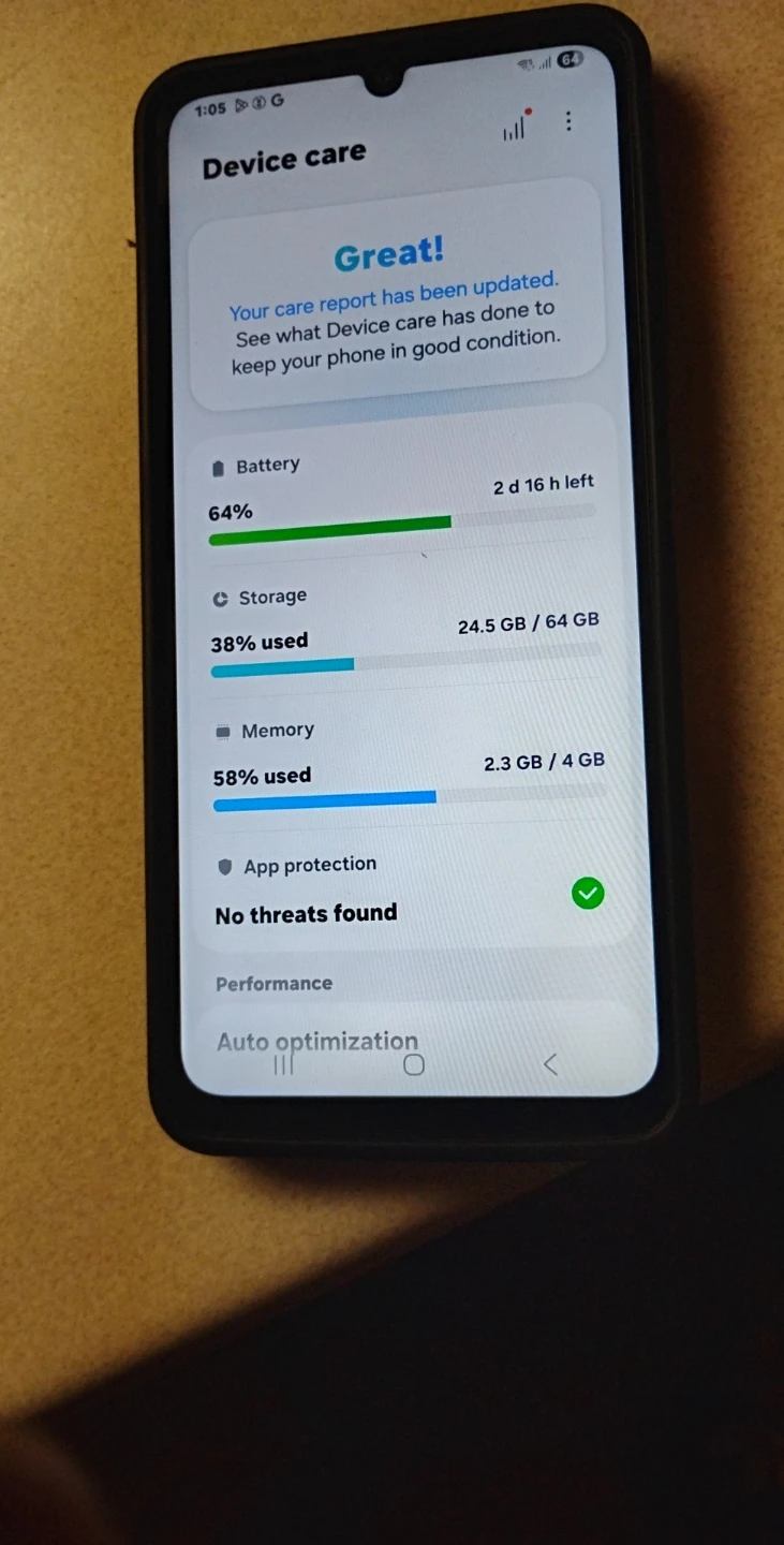 Samsung Galaxy Smartphone 64GB Storage.Small screen cracked line - photo 3