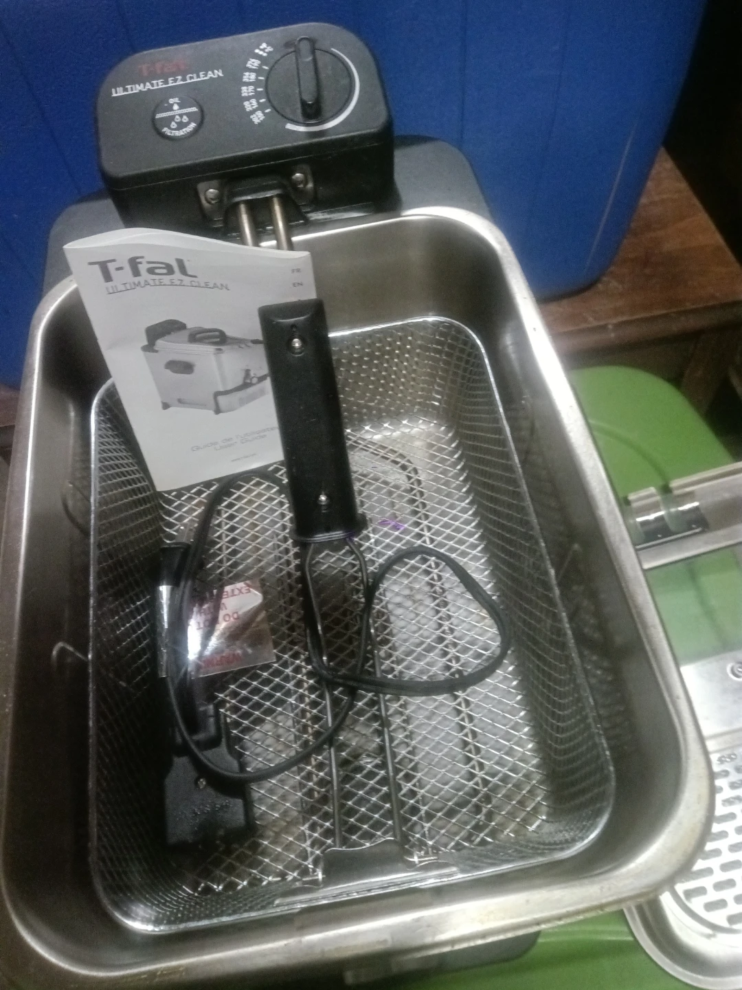 T-fal Ultimate EZ Clean Deep Fryer - photo 3