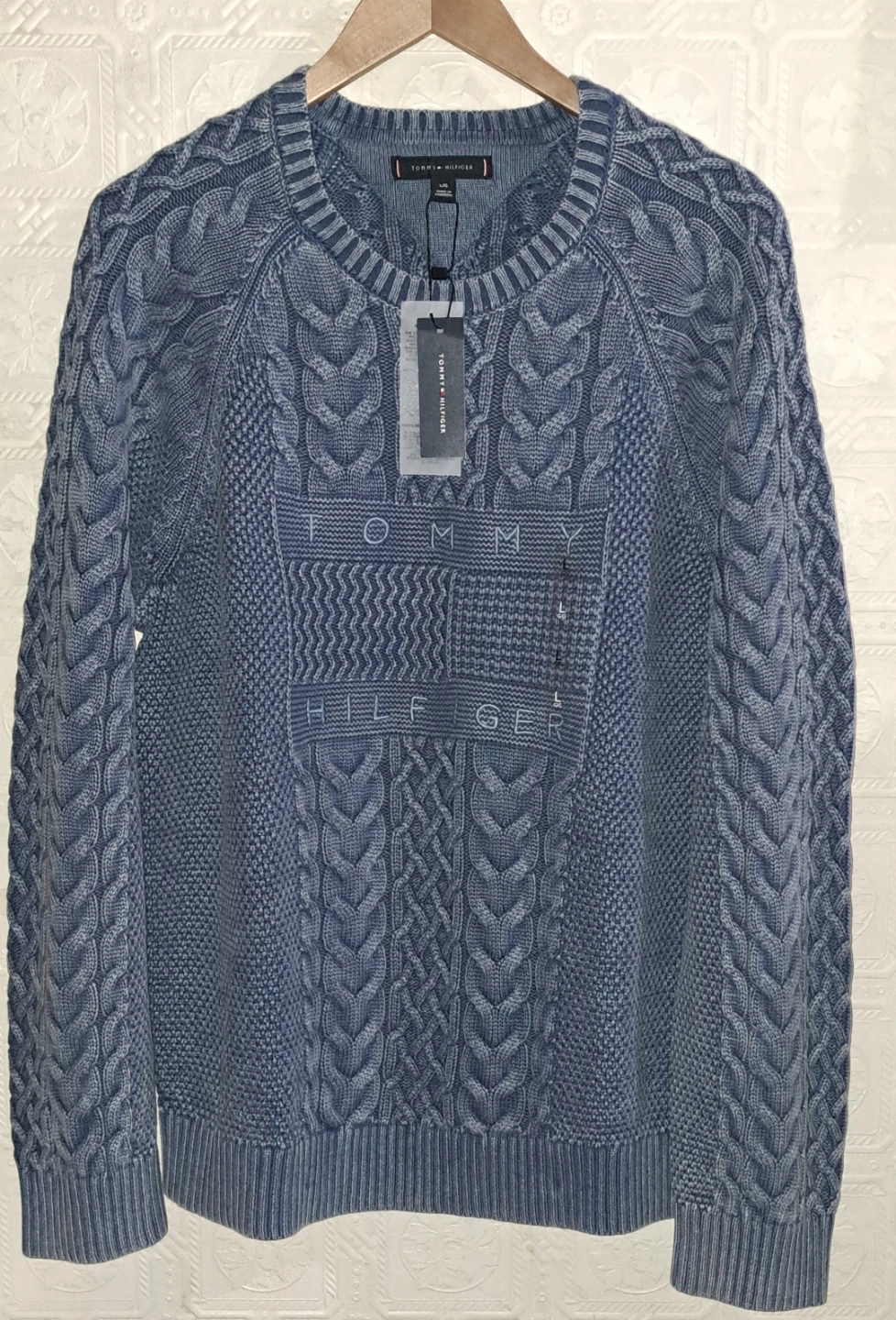 Tommy Hilfiger 100% Cotton/Cable Knit Sweater/Brushed Blue, L-XL