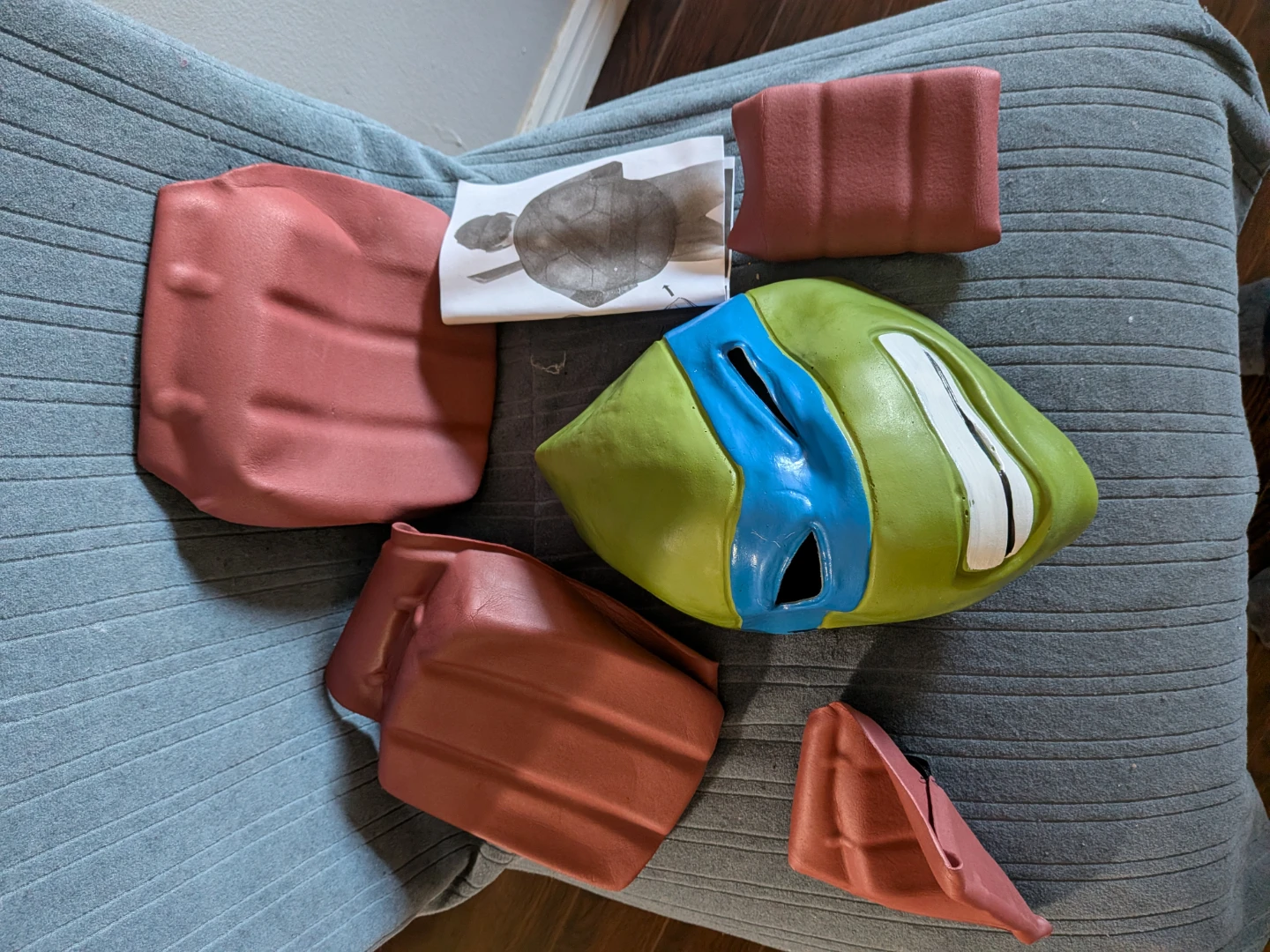 Teenage Mutant Ninja Turtles Costume - Size Medium - photo 2