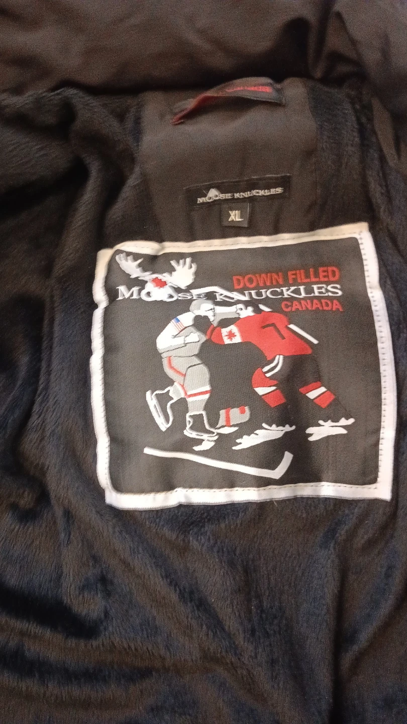Moose Knuckles Down Filled Jacket - Black - XL Oshawa - photo 2