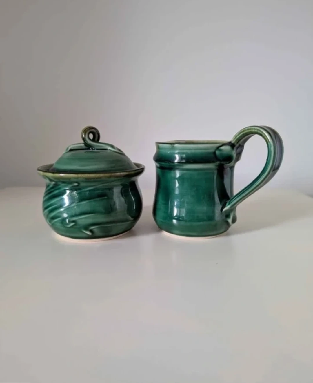 Handmade Green Ceramic Sugar Bowl and Creamer Set 🏈