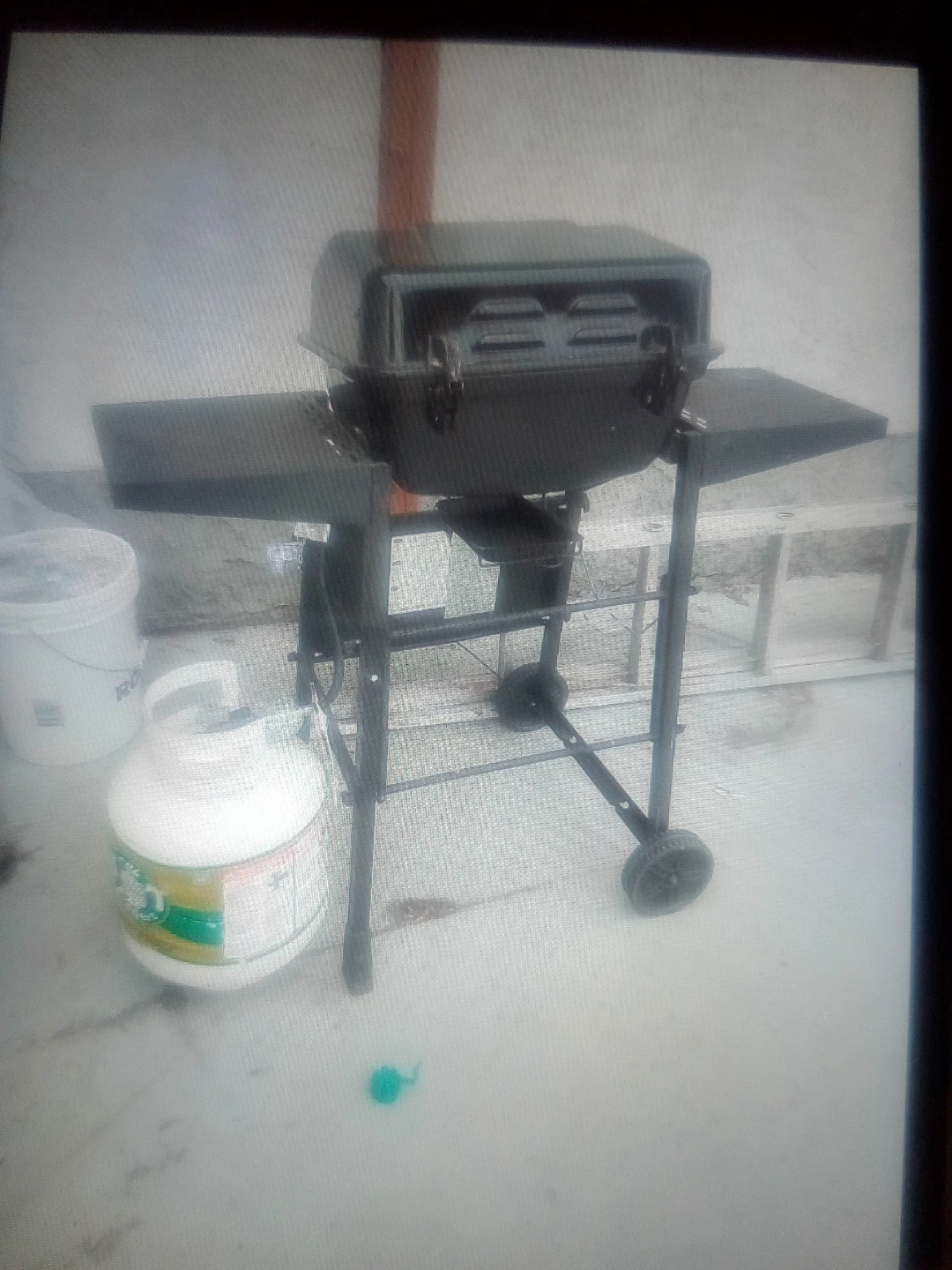 Expert Grill 2-Burner Gas Grill with full tank of propane - photo 4