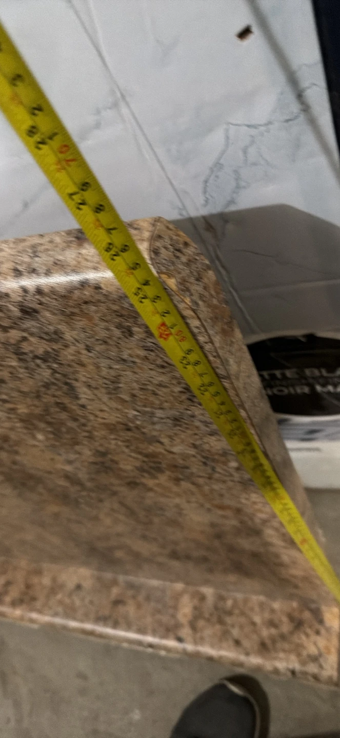Laminate countertop piece - photo 2