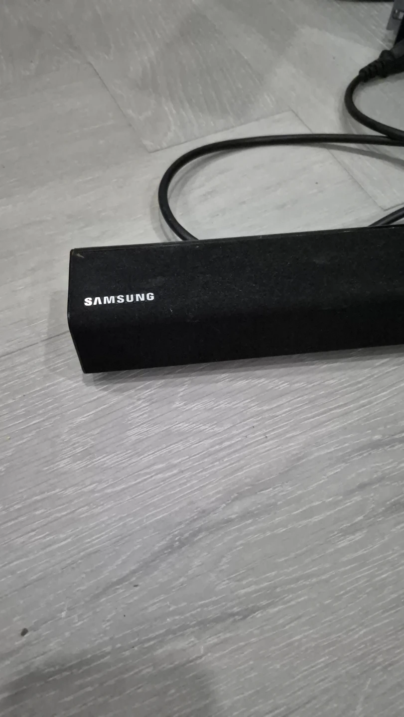 Samsung Soundbar and Subwoofer