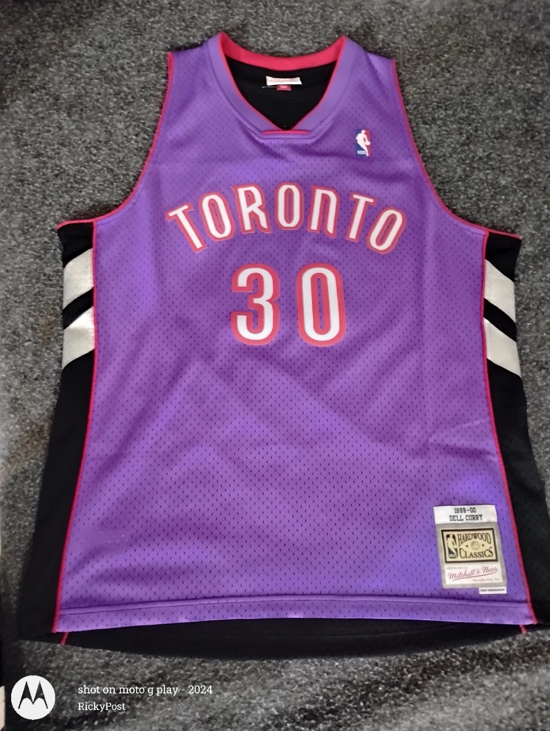 Mitchell & Ness Swingman Collection  Dell Curry Raptors Jersey