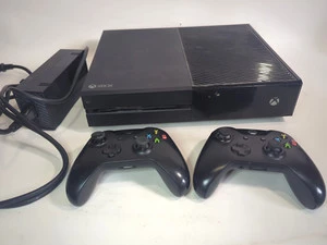 Xbox One 1TB Console Bundle