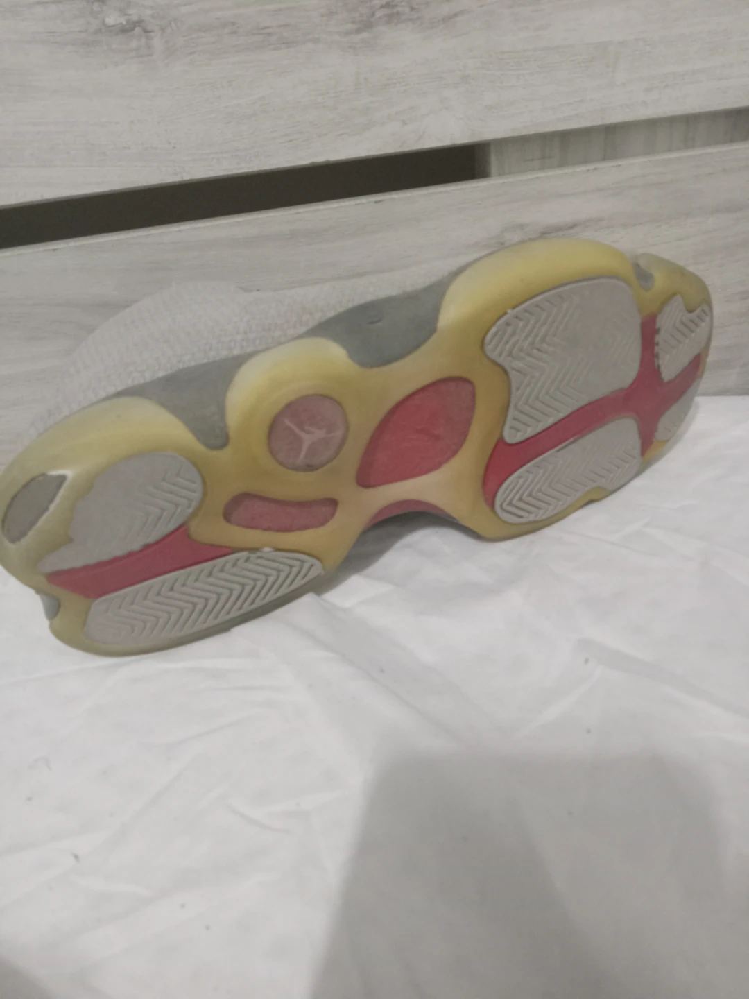 Jordan Future Sneakers Light Grey - photo 2