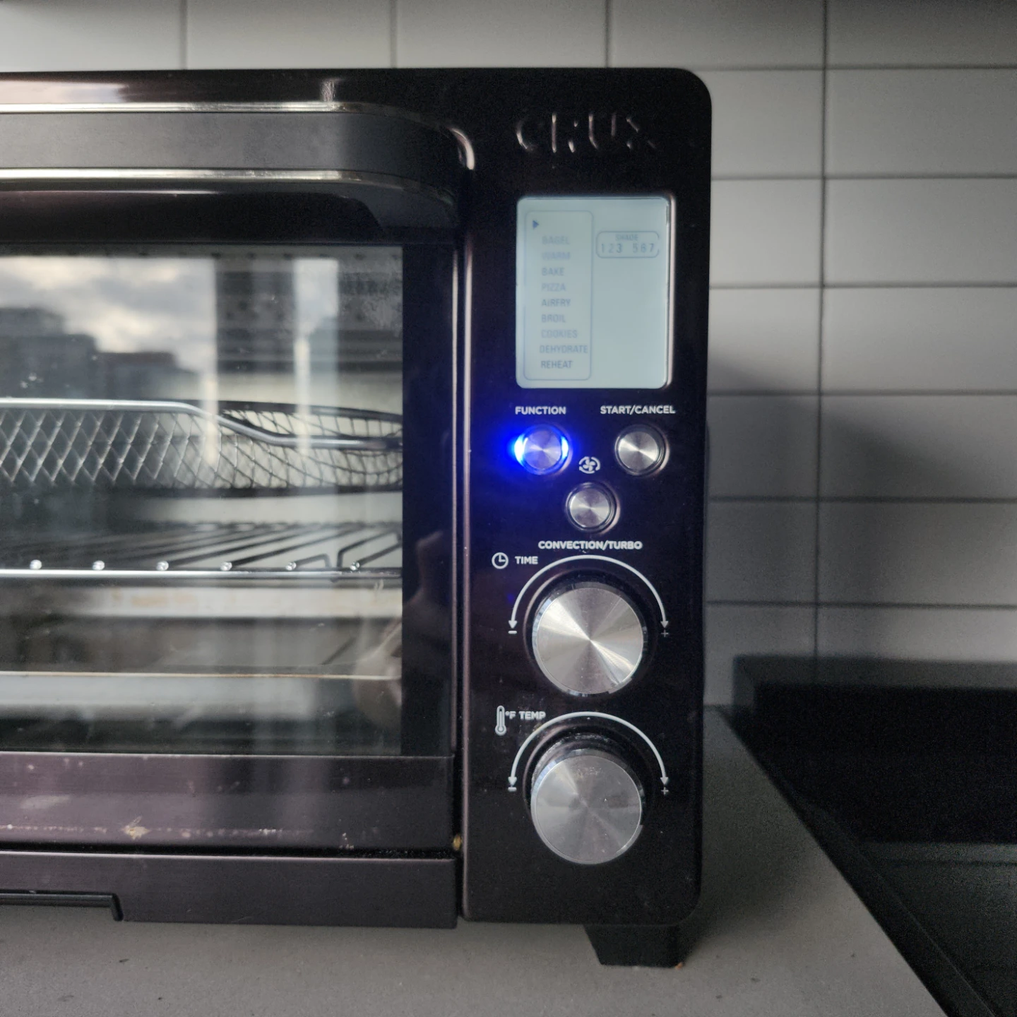 6 Slice Air Fryer Toaster Oven - Black Stainless Steel | CRUX - photo 4