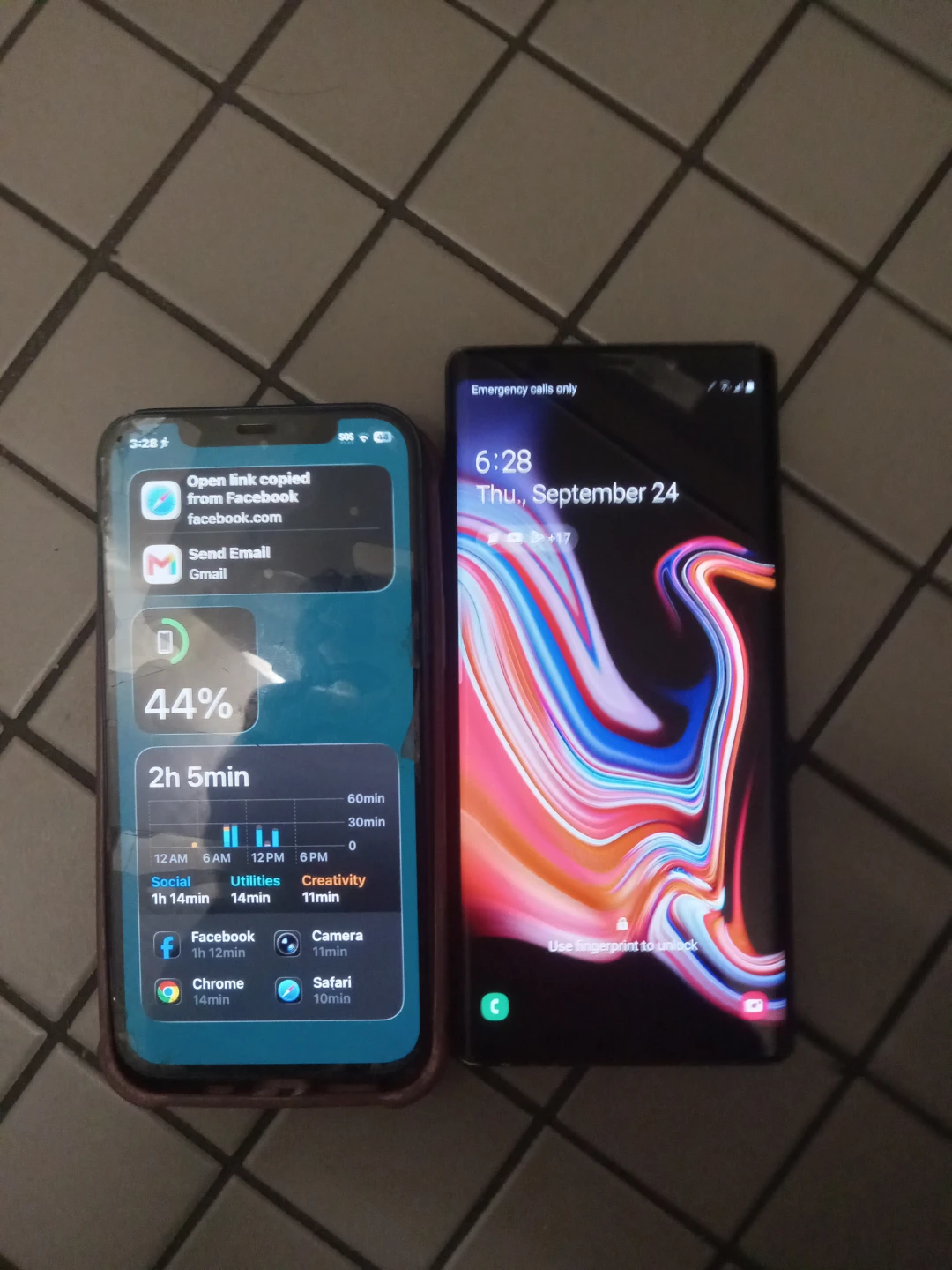 Apple iPhone 12 and Samsung Note 9 - photo 2