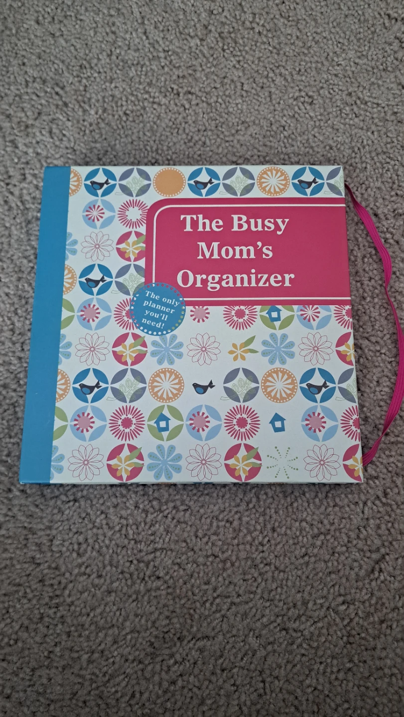 The Busy Mom's Organizer by Parragon