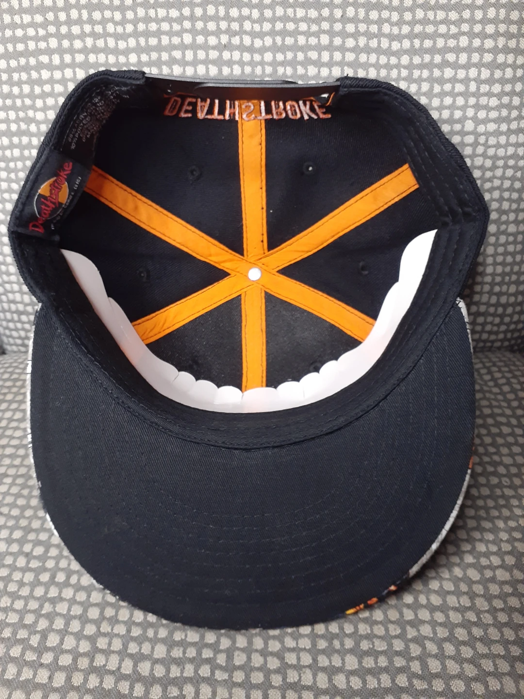Deathstroke Graphic Snapback Hat NEW - photo 2