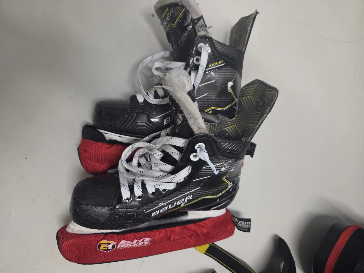 Bauer Supreme Comp Hockey Skates - photo 2