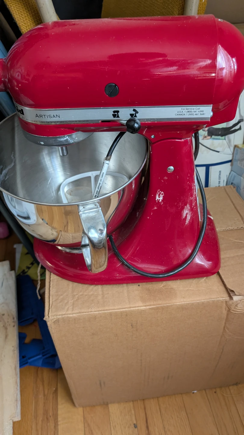 KitchenAid Artisan Stand Mixer - Red
