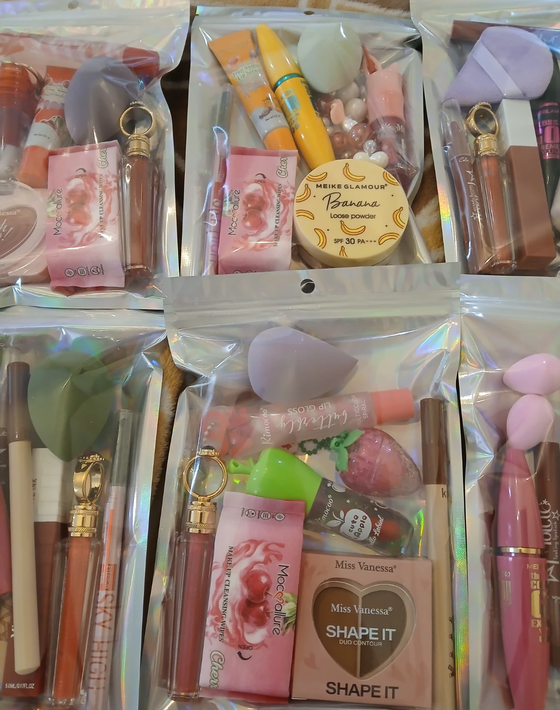 Miss Vanessa Cosmetic Makeup Bundle Set