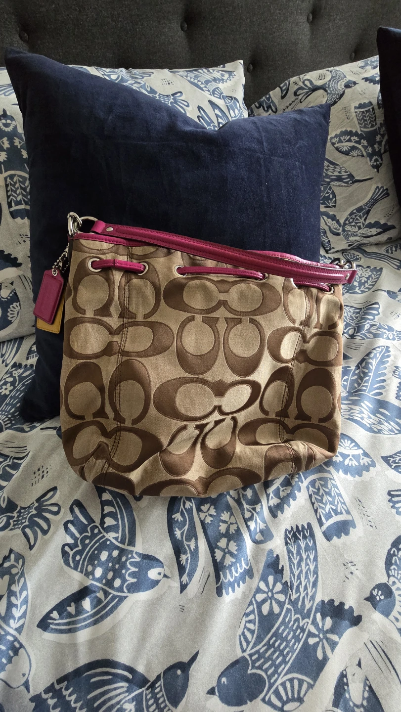 Coach Signature Canvas Bucket Bag - photo 3