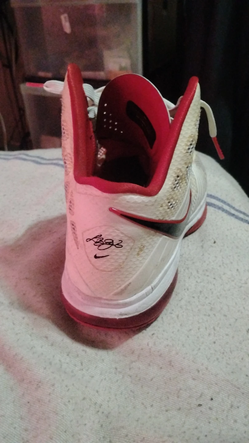 Nike LeBron Soldier Men's Basketball Shoes