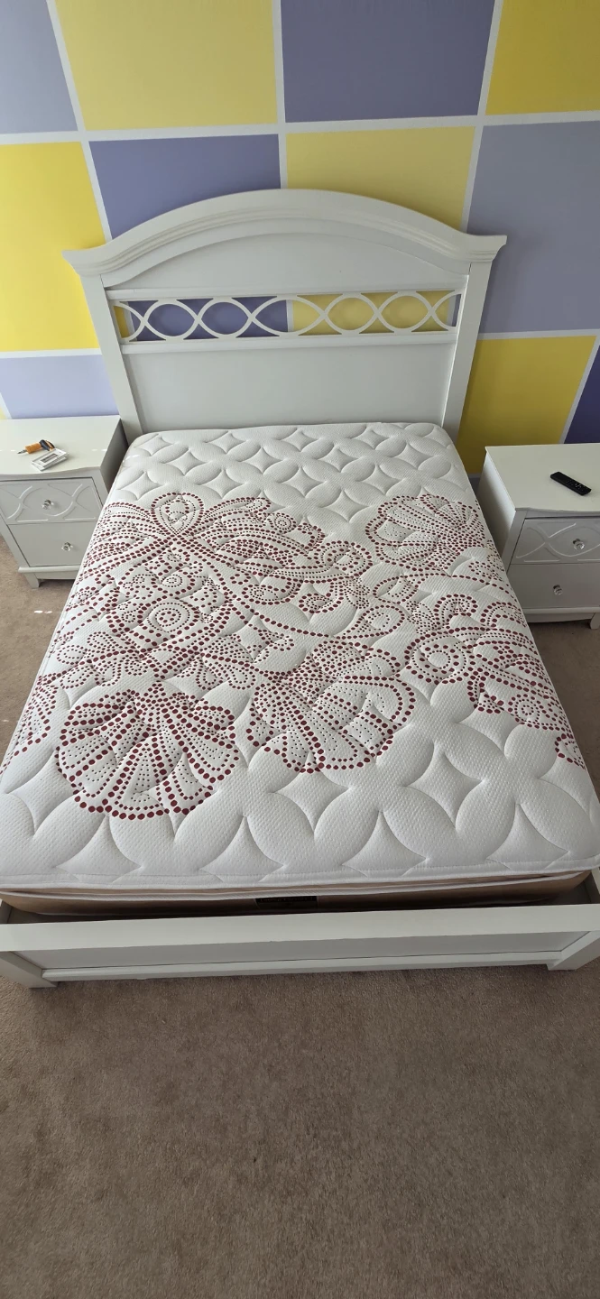 Excellent Condition DOUBLE coil Mattress