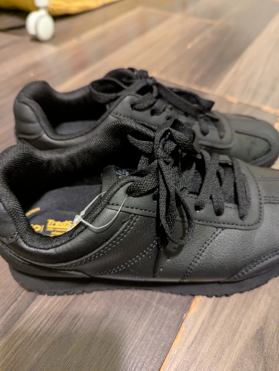 Slip resistant shoes for kitchen area