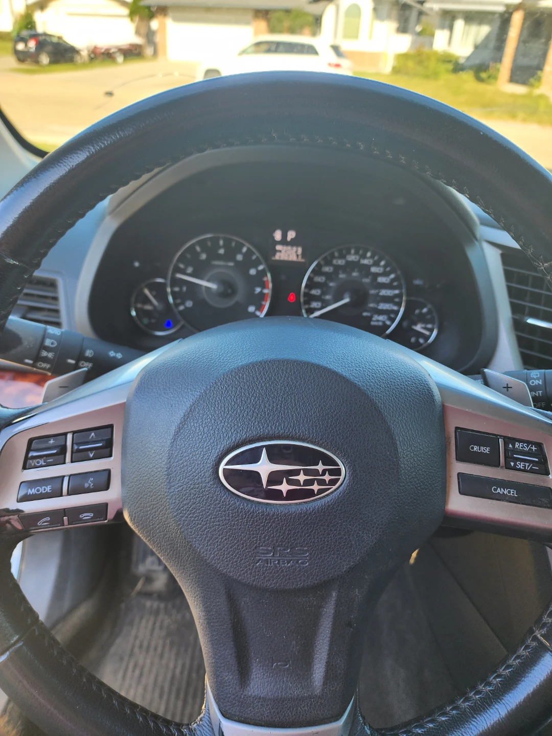 Subaru Outback Silver SUV - photo 4