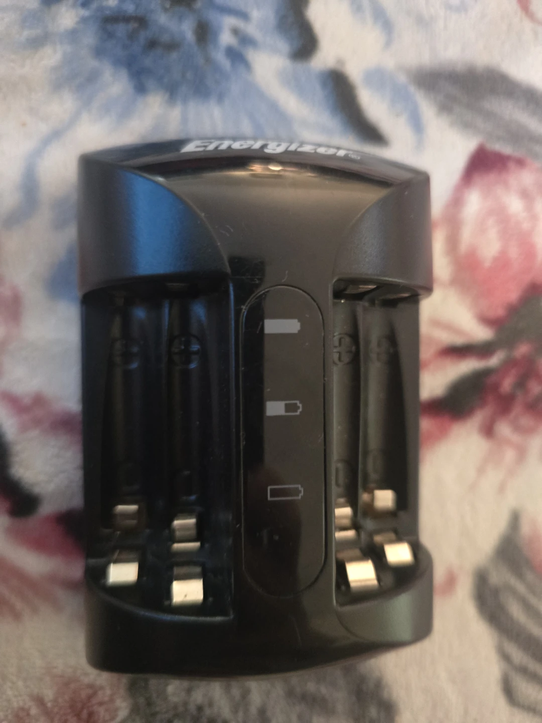 Energizer NiMH Battery Charger for AA and AAA