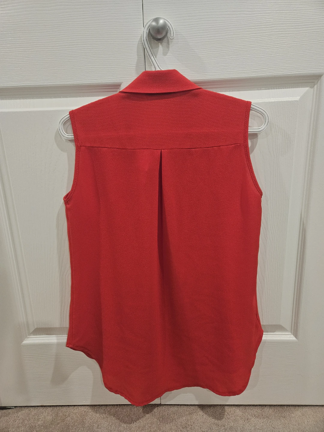 Red Sleeveless Collared Blouse with Embellishment - photo 2