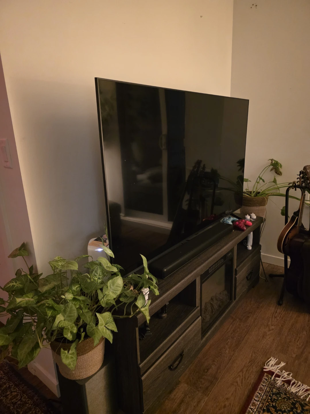 LG 65-inch 4K Smart TV, surround sound