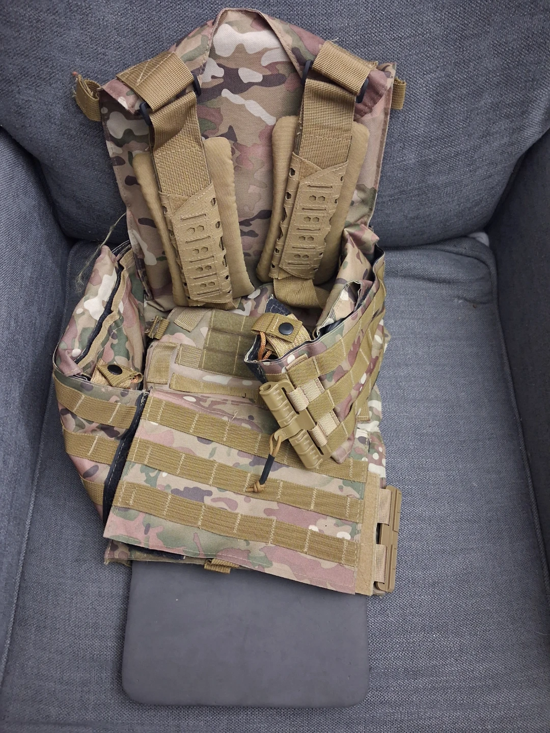 Tactical MultiCam Plate Carrier Vest