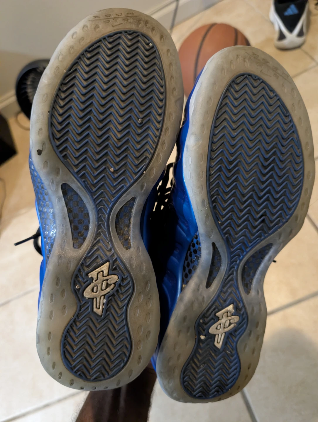 Nike Air Foamposite One Royal Blue - photo 4