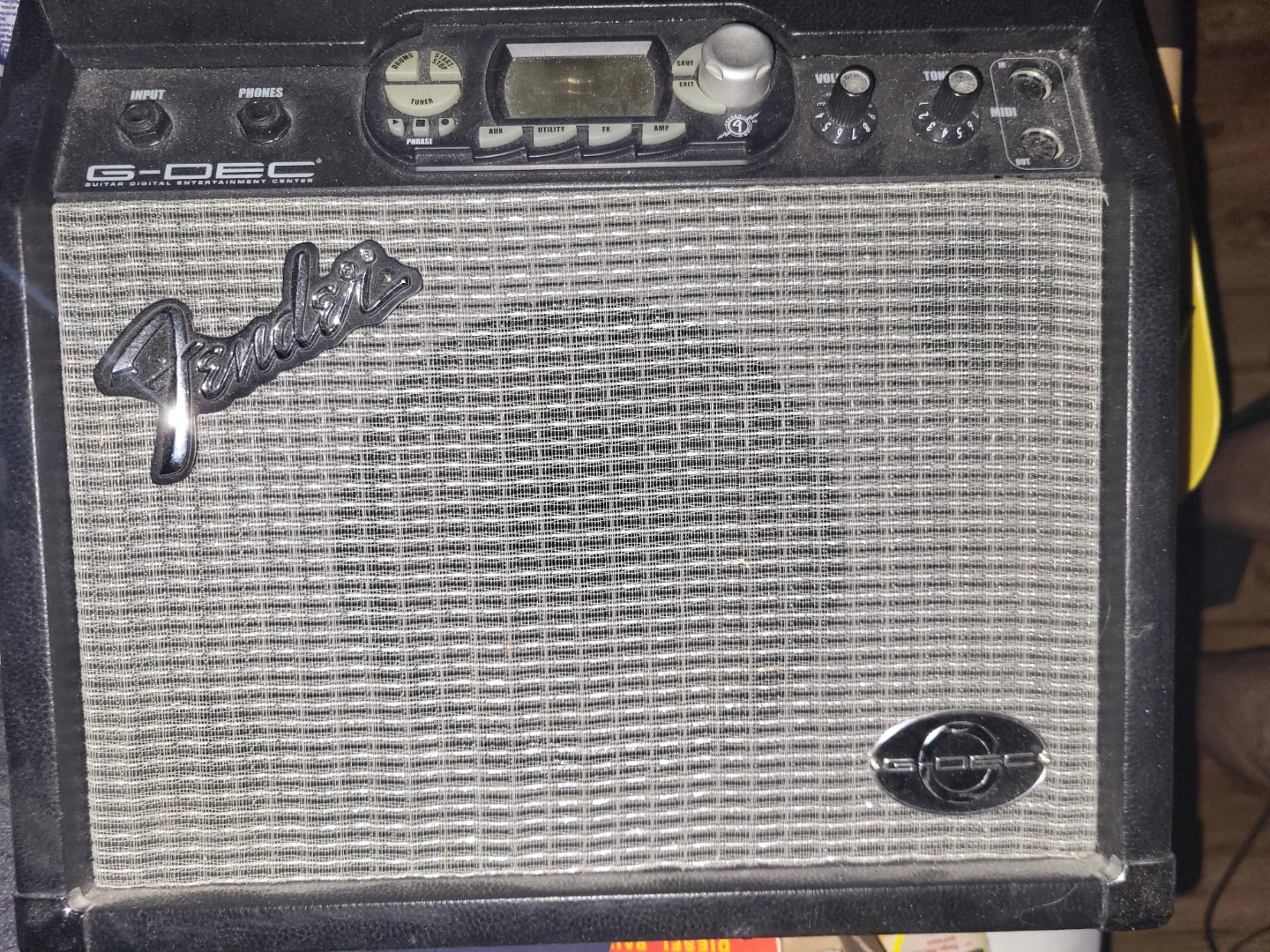 Fender  g dec amp