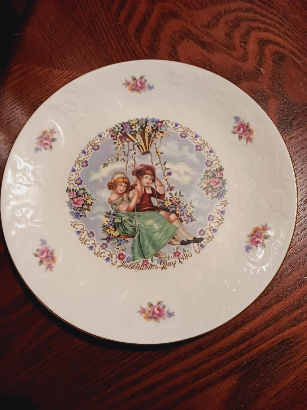 Rare Royal Doulton Valentine's Day 1980 Collector Plate - photo 2