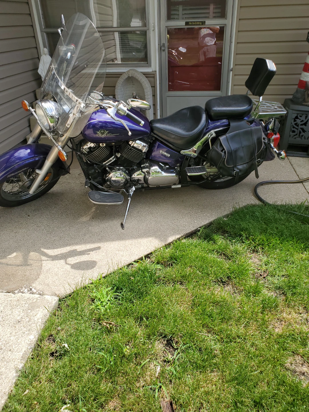 Purple Yamaha V-Star Motorcycle - photo 4